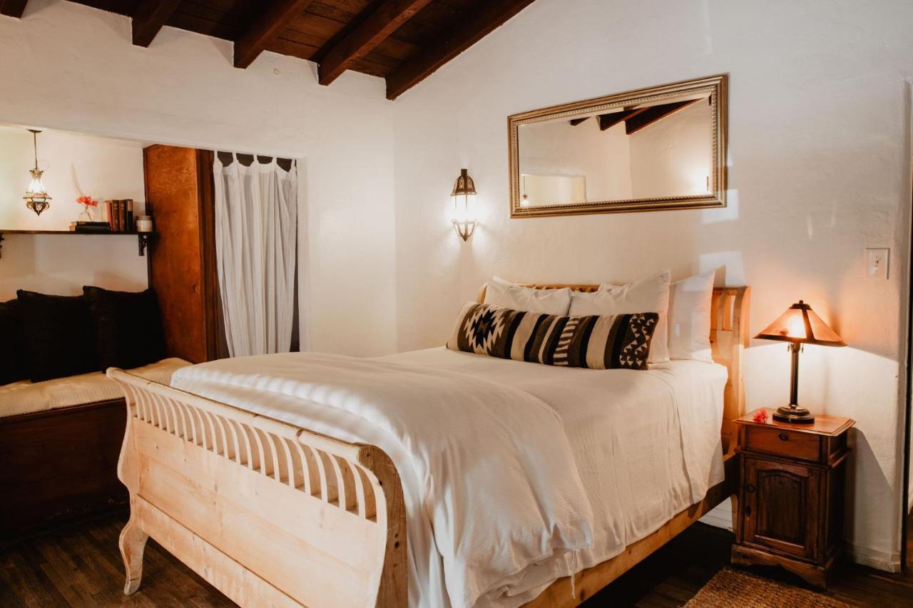 Queen Room - Santorini