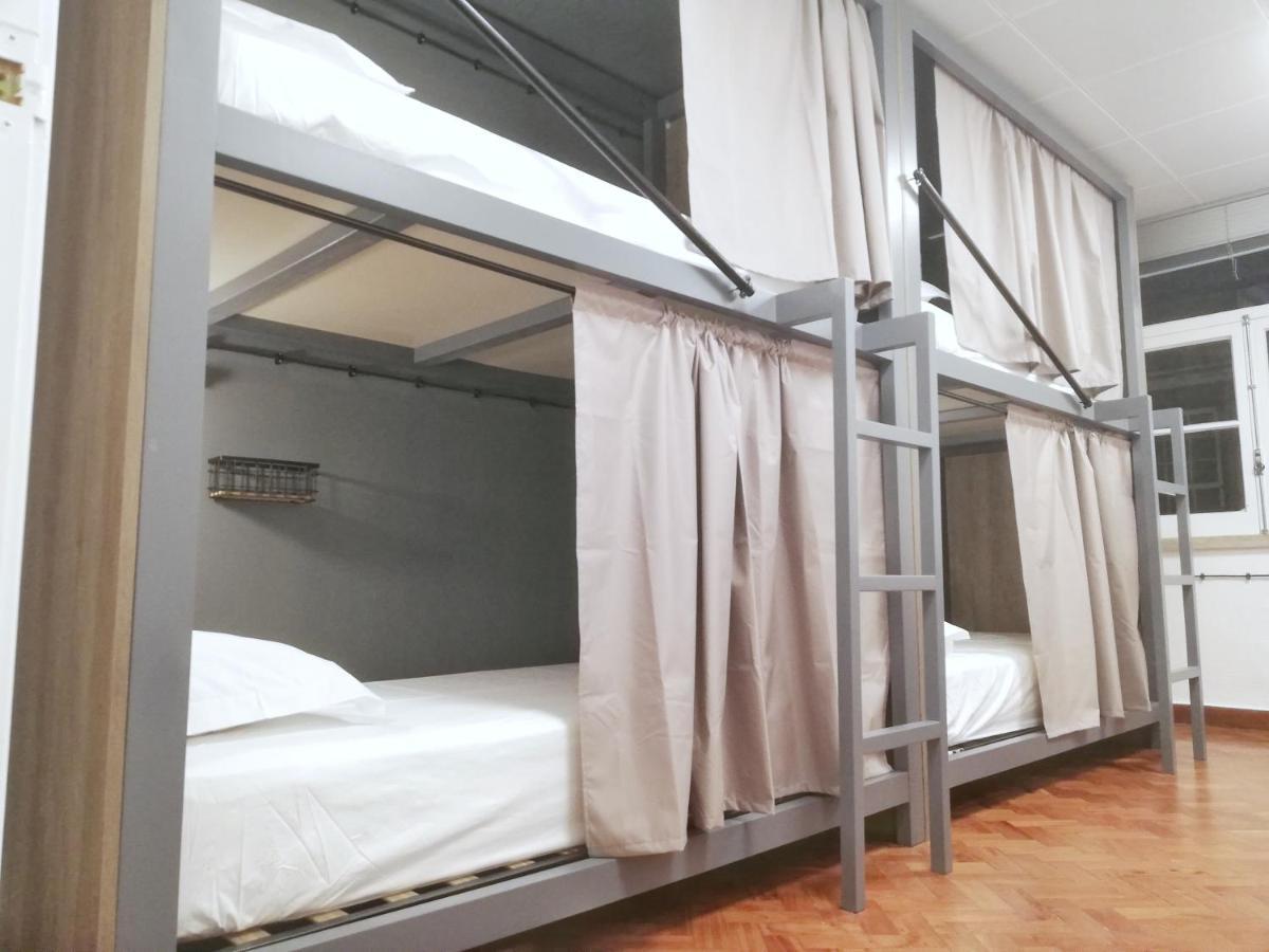 Bed 4-Bed Female Dormitory Room