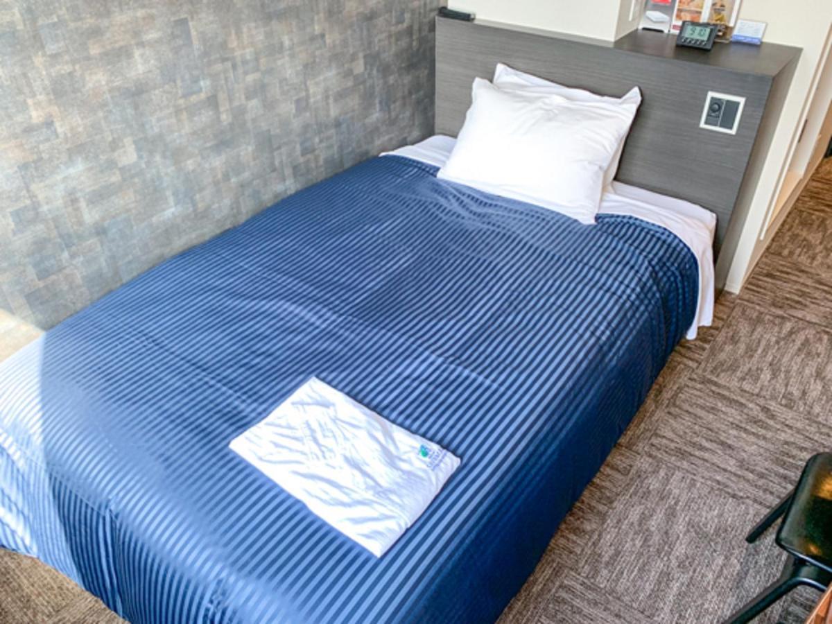 Double Room with Small Double Bed - Smoking - Small Dog Friendly