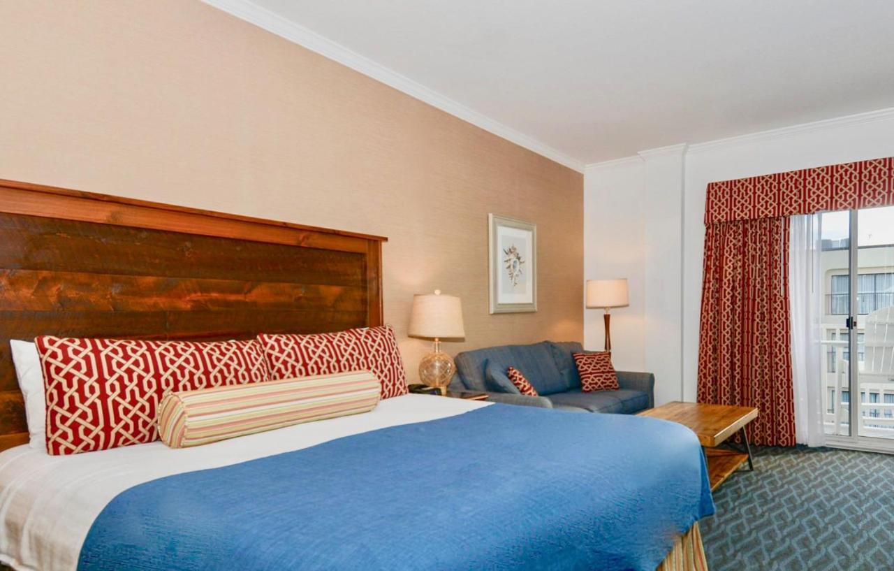 Wilmington Avenue Resort King