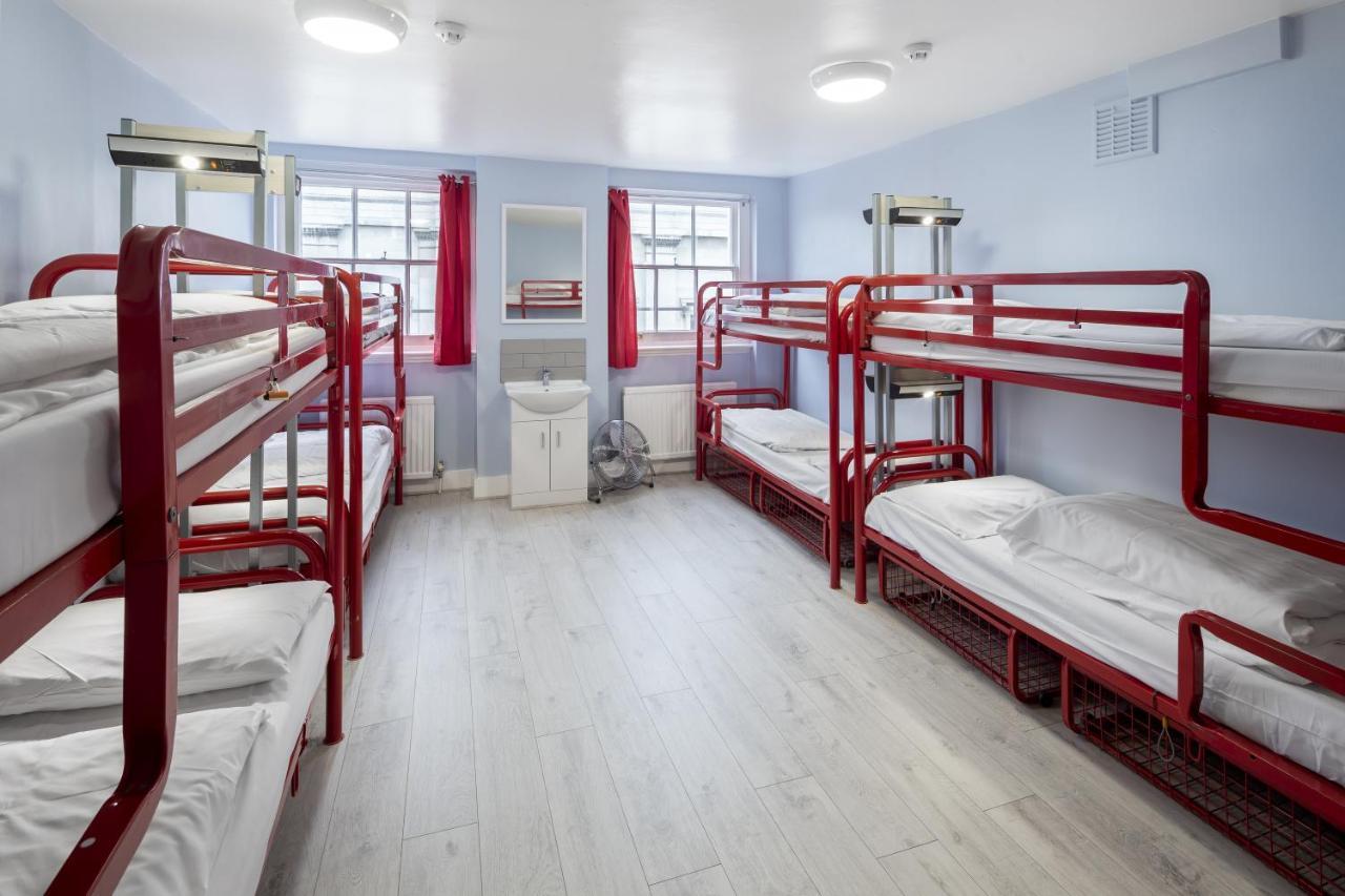 Bed 8-Bed Mixed Dormitory Room Basic 18–40 years,996411607:JPEG