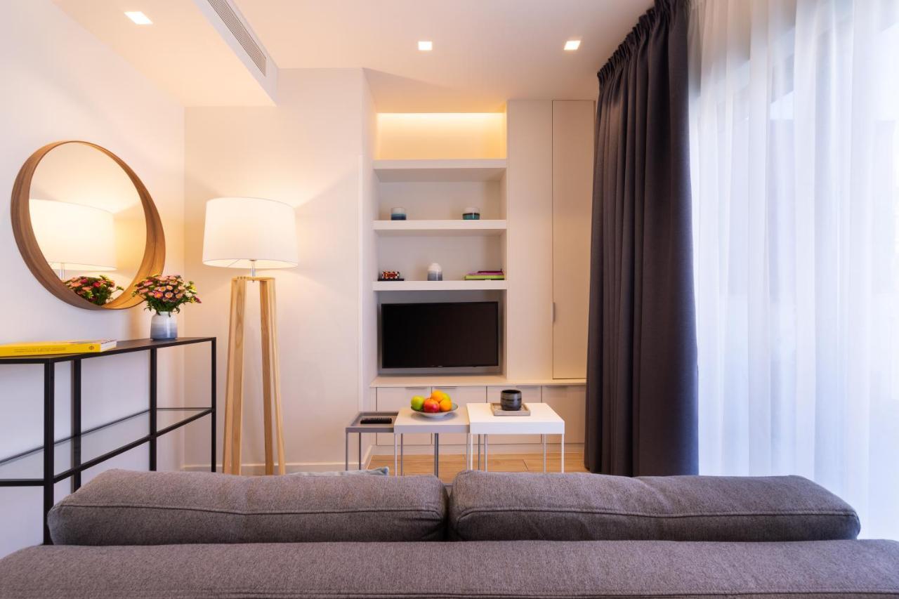 Family Apartment with Balcony