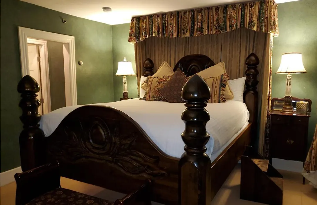 Wynstone Inn-1