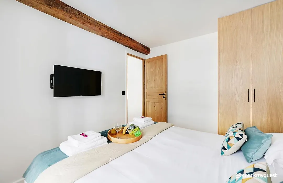 Cmg Residence Republique - Rue Beranger-1