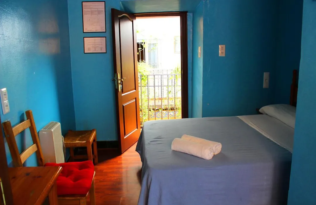 Pension Lisdos-1
