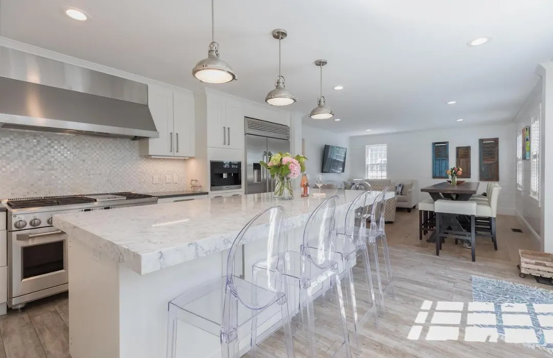 45B Pleasant St-1