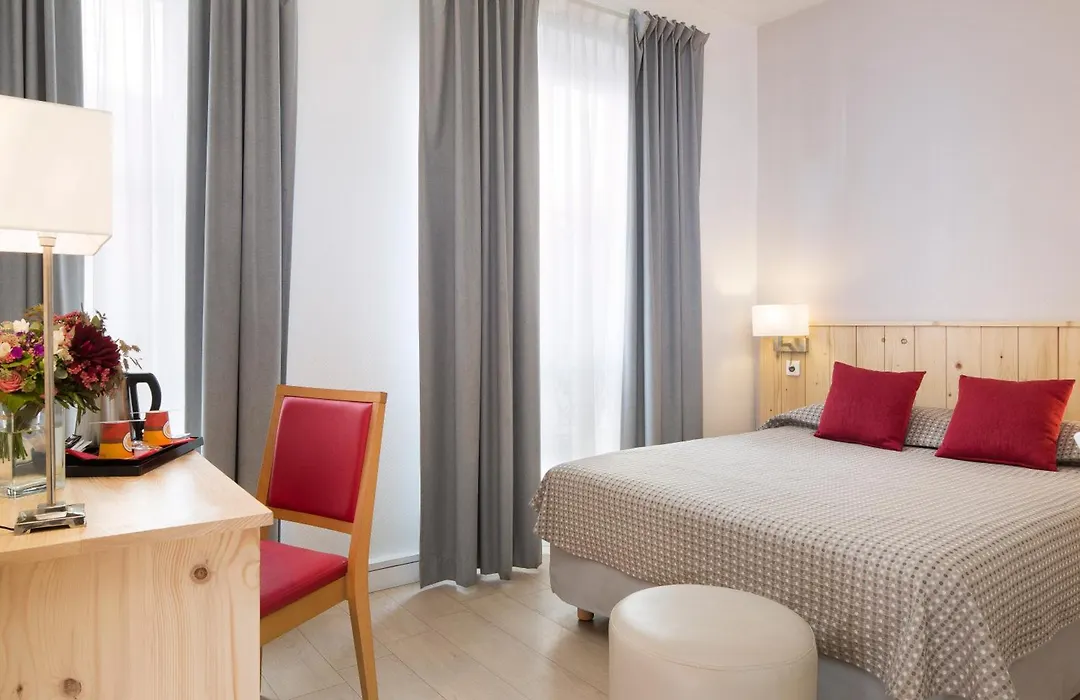 Hotel Le Compostelle-1