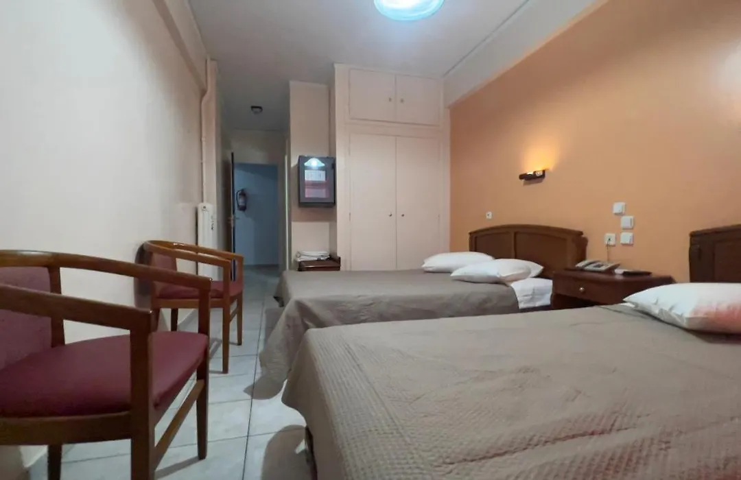 Hotel Cosmos-1