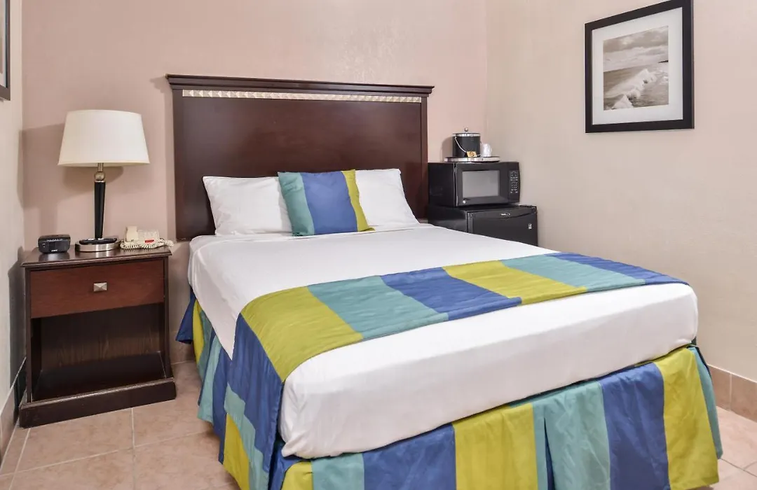 19 Atlantic Hotel-1