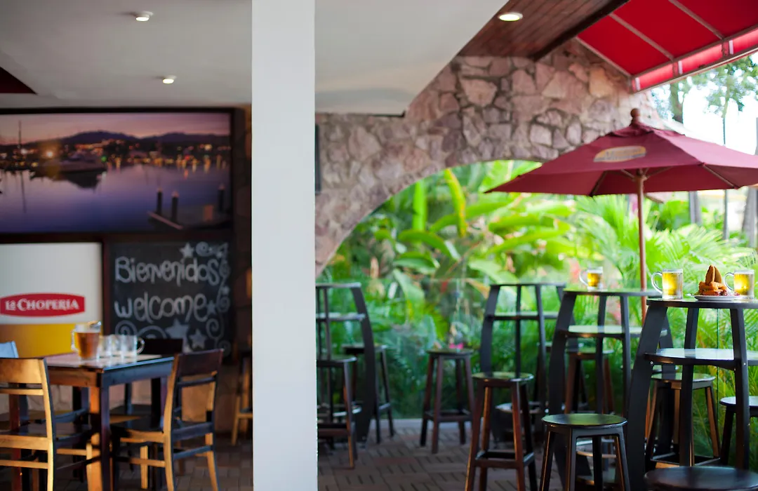 Krystal Vallarta-1