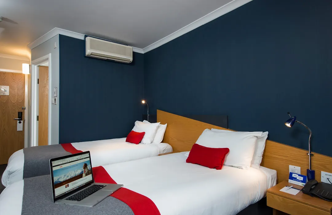 Holiday Inn Express Glasgow City Riverside By Ihg-1