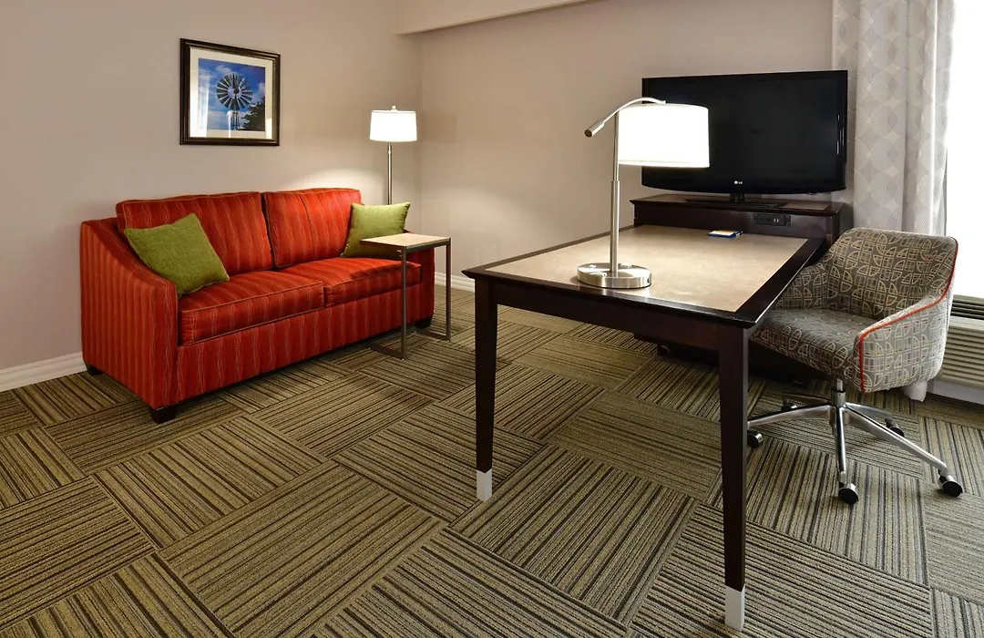 Hampton Inn & Suites Fredericksburg-1