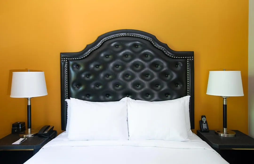Hotel Clarendon-1