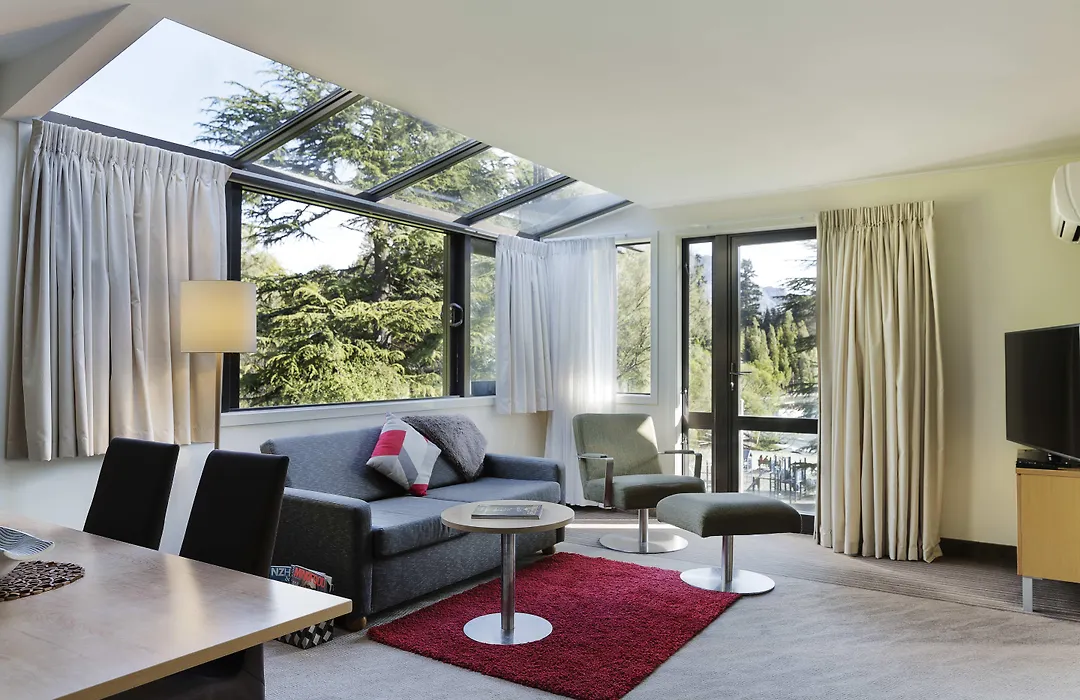 Novotel Queenstown Lakeside-1