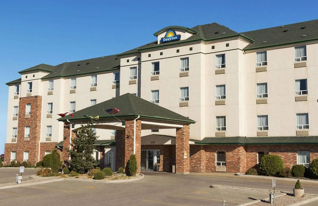 Days Inn By Wyndham Saskatoon-1