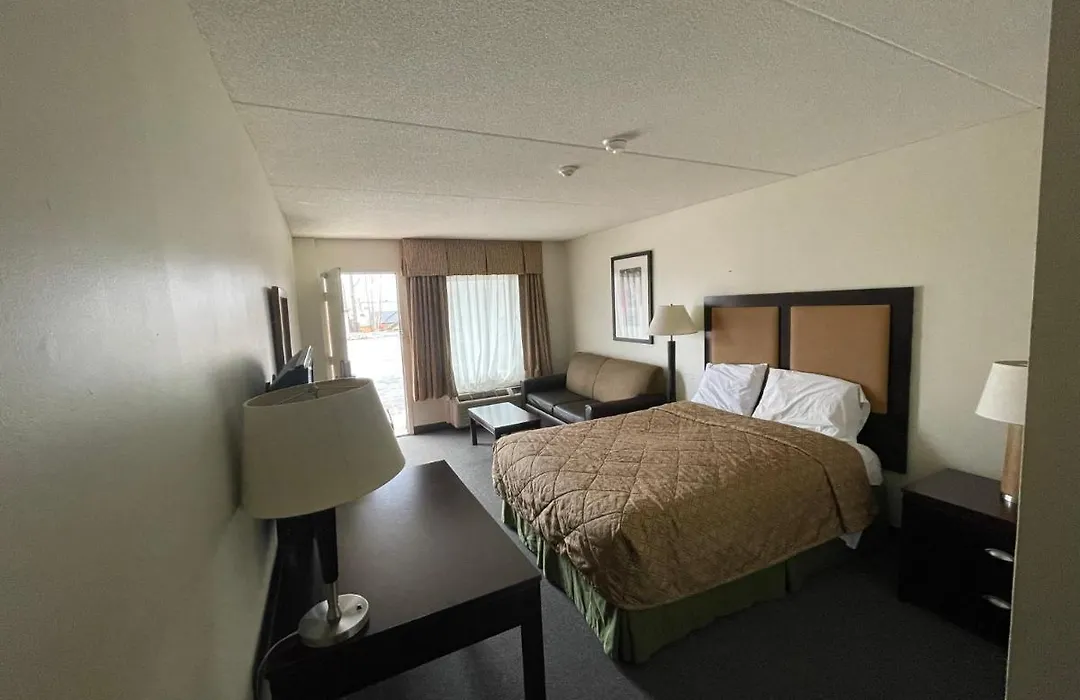 6032 Persepolis Inn-1