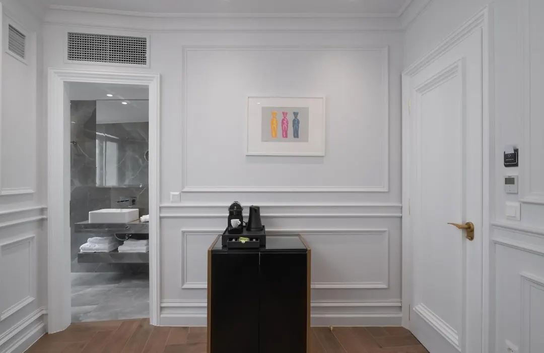 Praxitelous Luxury Suites-1