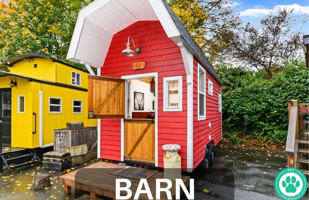 Tiny Digs - Hotel Of Tiny Houses-1