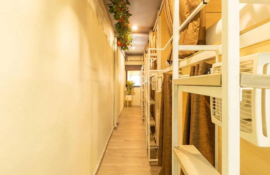 Khao San Social Capsule Hostel-1