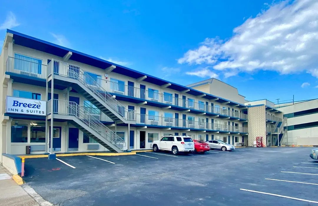 Breeze Inn & Suites, Virginia Beach-1