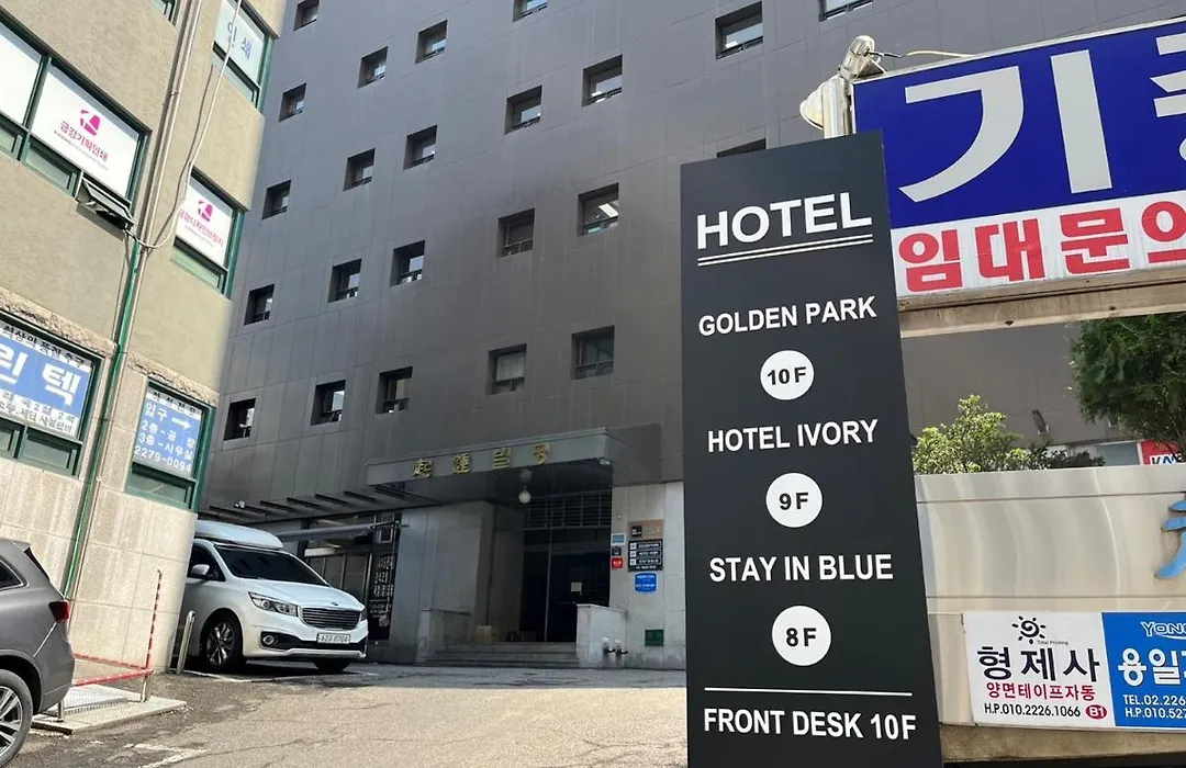 Stay In Blue-1