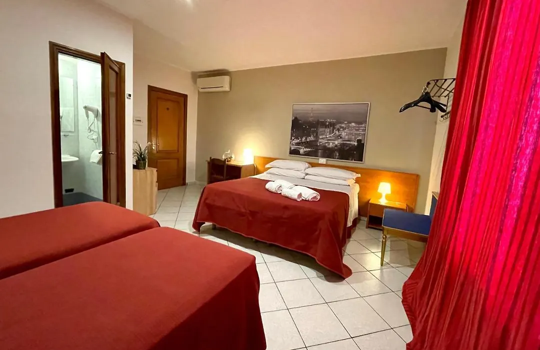 Hotel Leopolda-1