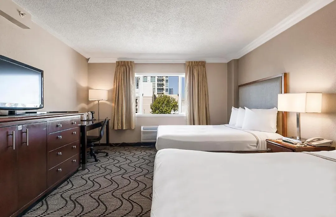Jack London Inn-1