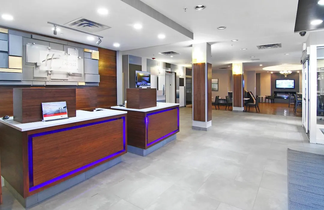 Holiday Inn Express And Suites Calgary By Ihg-1