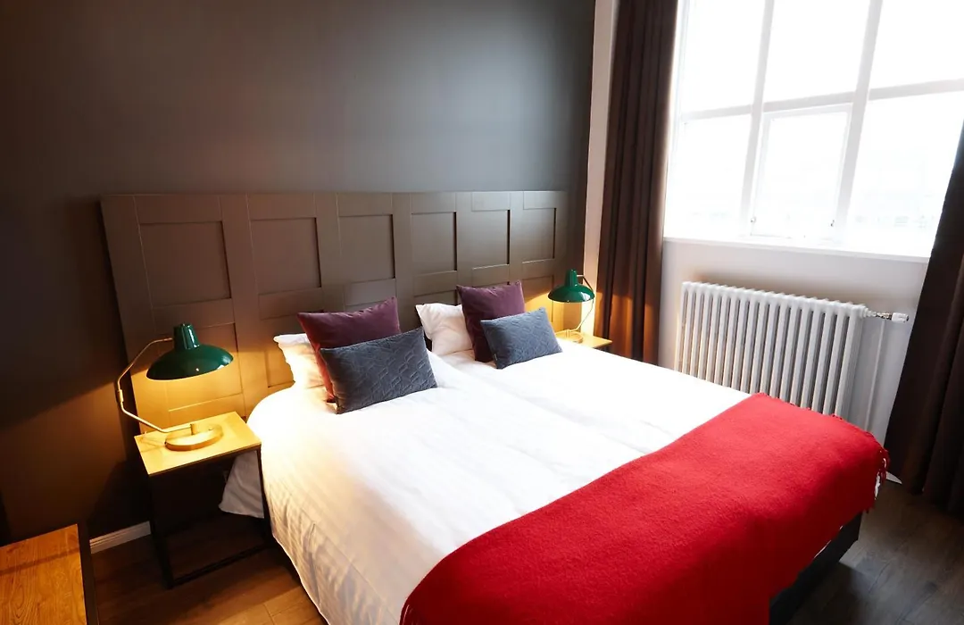 Fosshotel Baron-1