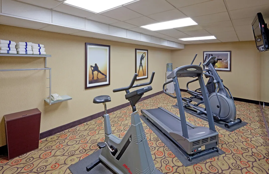 Holiday Inn Portsmouth By Ihg-1