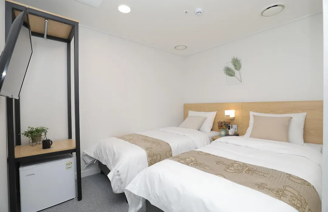 Line Hotel Myeongdong-1