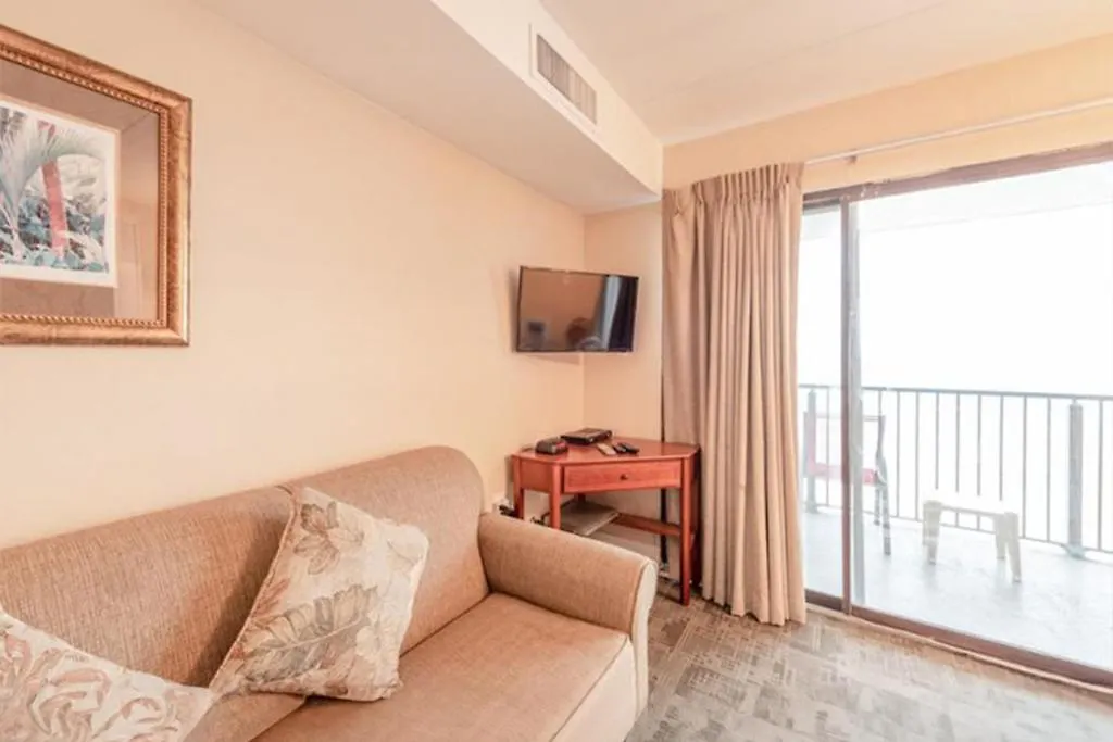 Studio W Balcony And Ocean View - Boardwalk One - 203-1