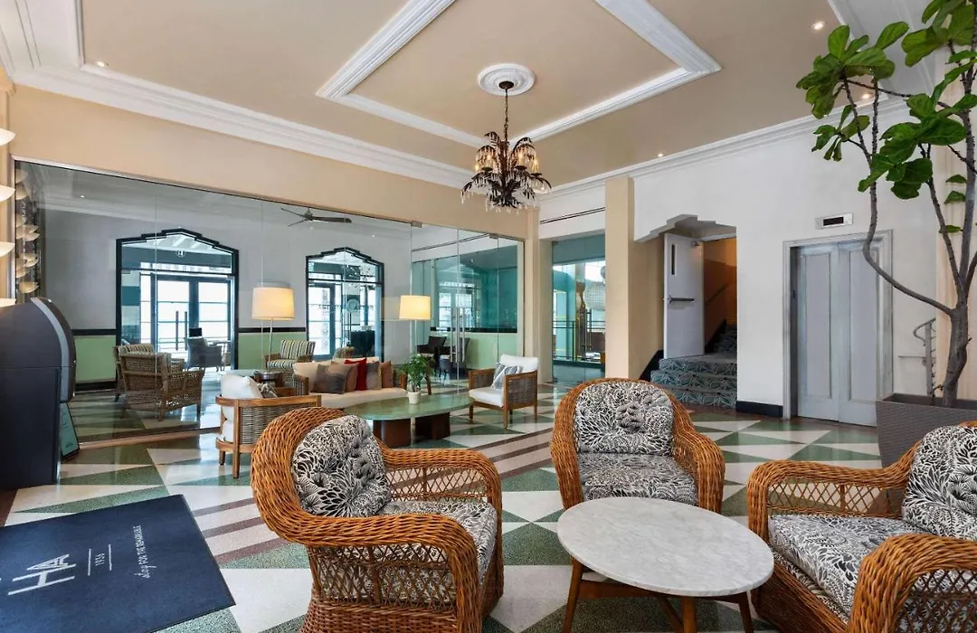 Astor Hotel By Luxurban-1