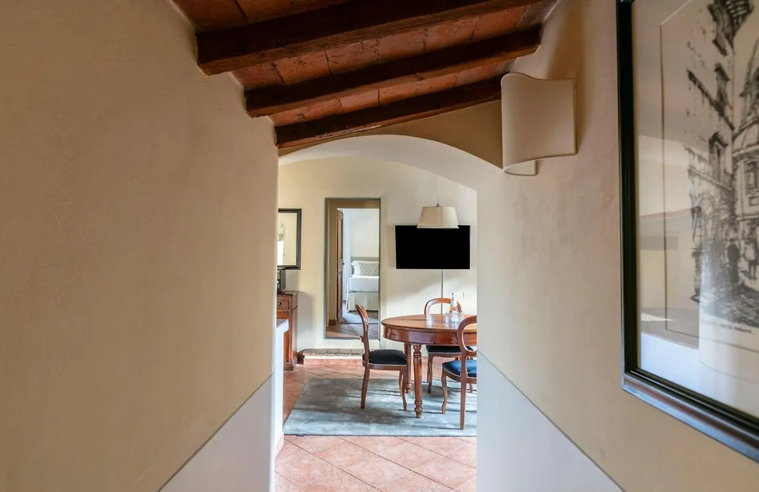 Numa Florence Palazzo Belfiore-1