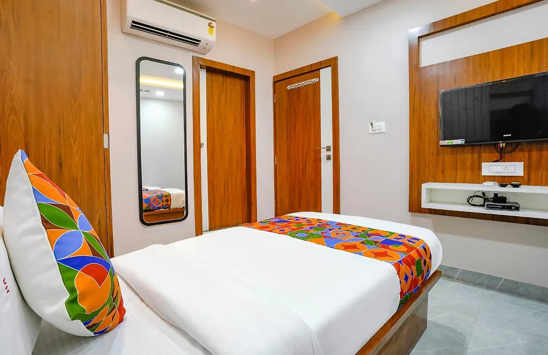 Hotel Affari-1