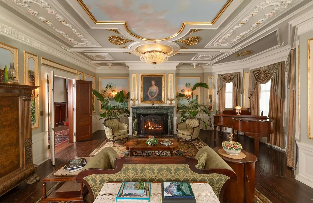 300 Clifton-1