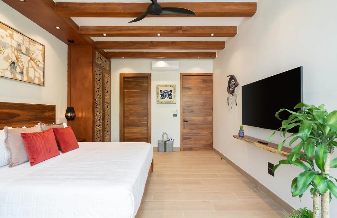 El Rey Loro - Lux 4 Bed Villa @Bluedeertulum-1