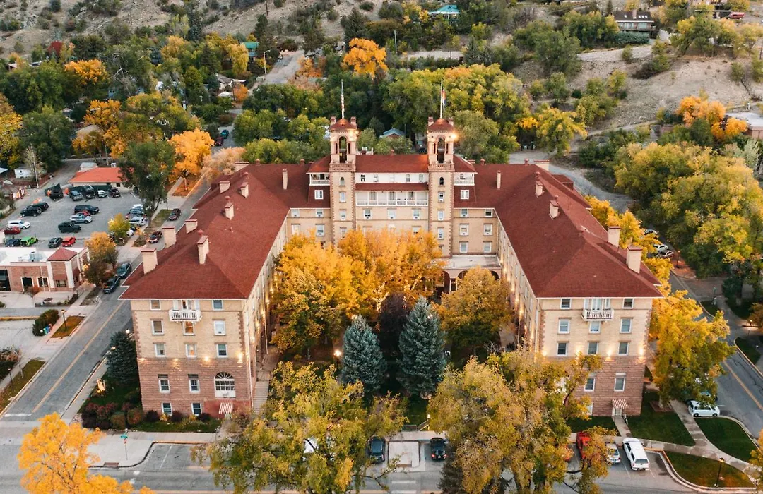 Hotel Colorado-1