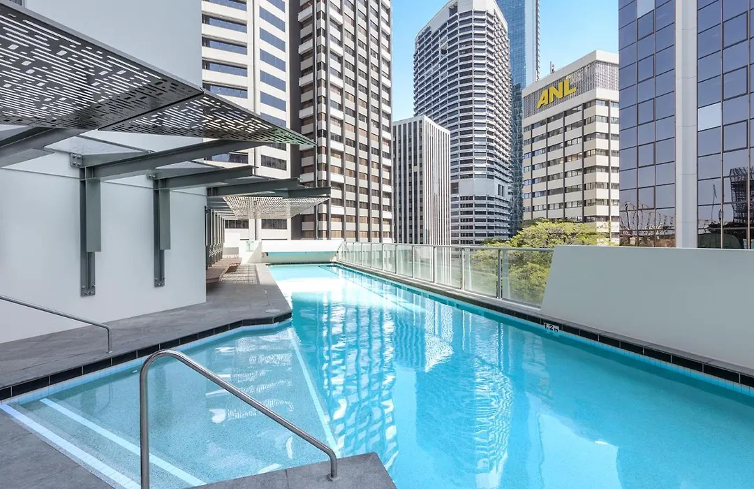 Oaks Brisbane Aurora Suites-1