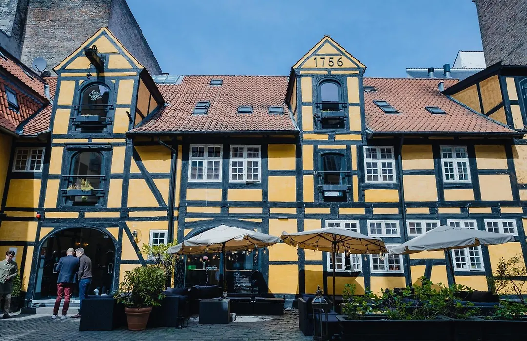 Capsule Hotel Nyhavn63-1