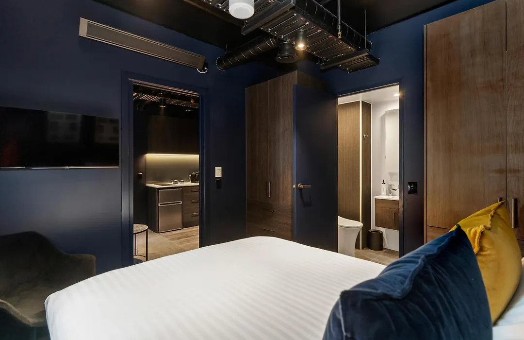 Abstract Hotel-1