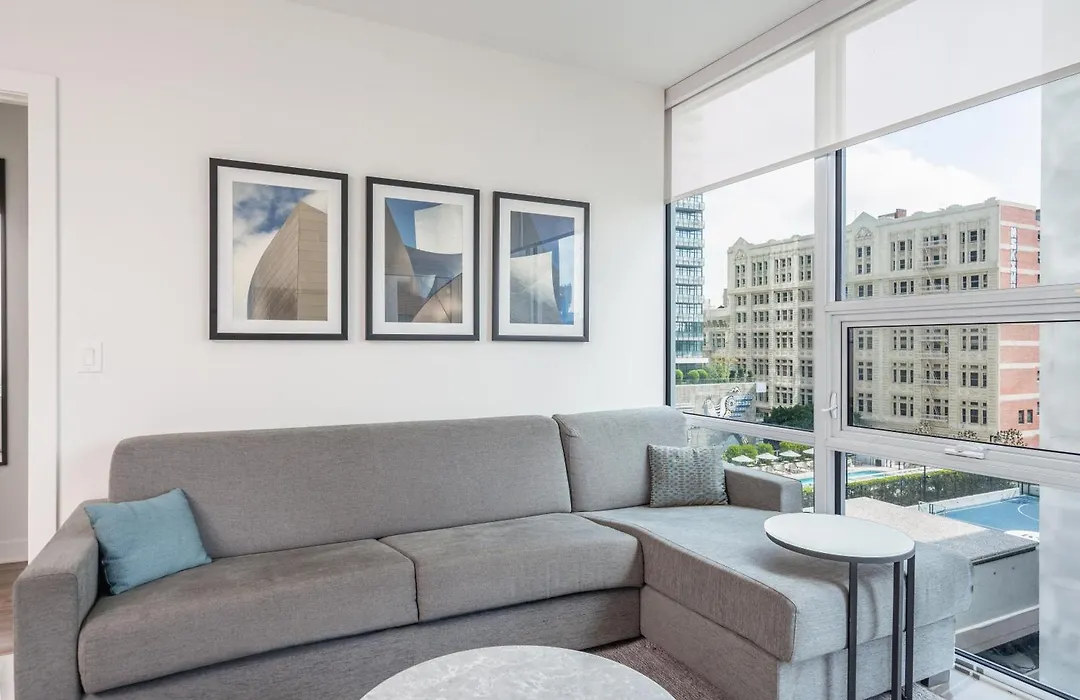 Level Los Angeles - Downtown South Olive-1