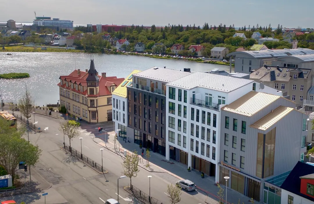 Hotel Reykjavik Saga-1