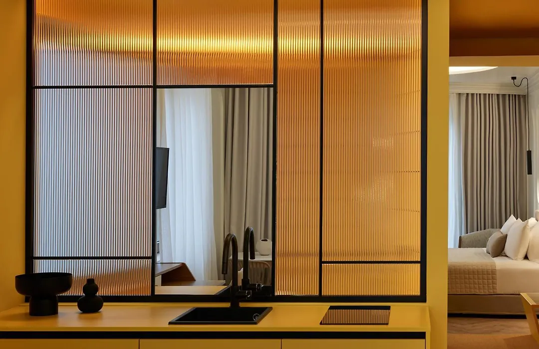 Dwell - Elegant City Stay-1
