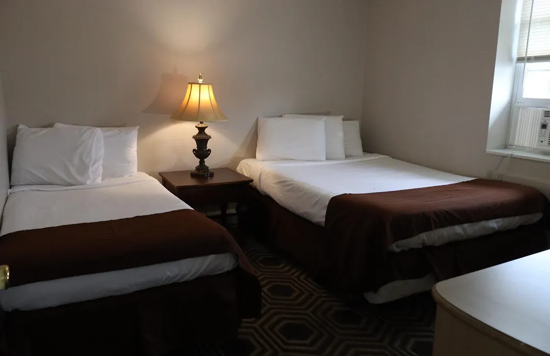 The Burgundy Inn Hotel And Apartments-1