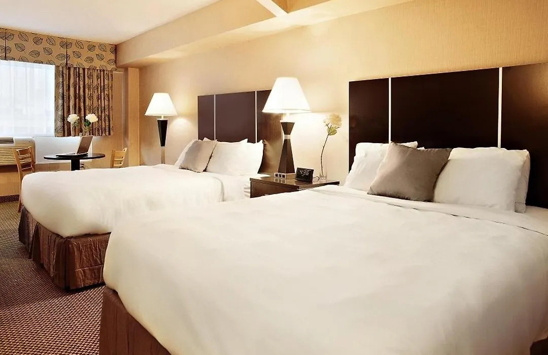 Comfort Suites Downtown-1