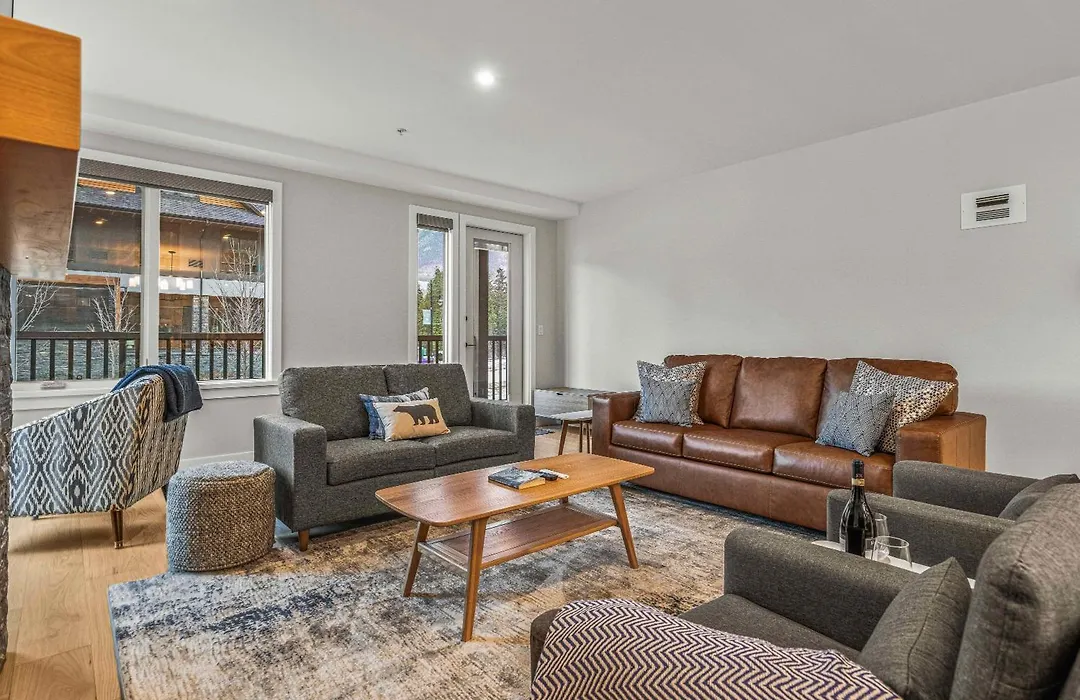 Brand New - Timberlodge Spacious 2Br-1