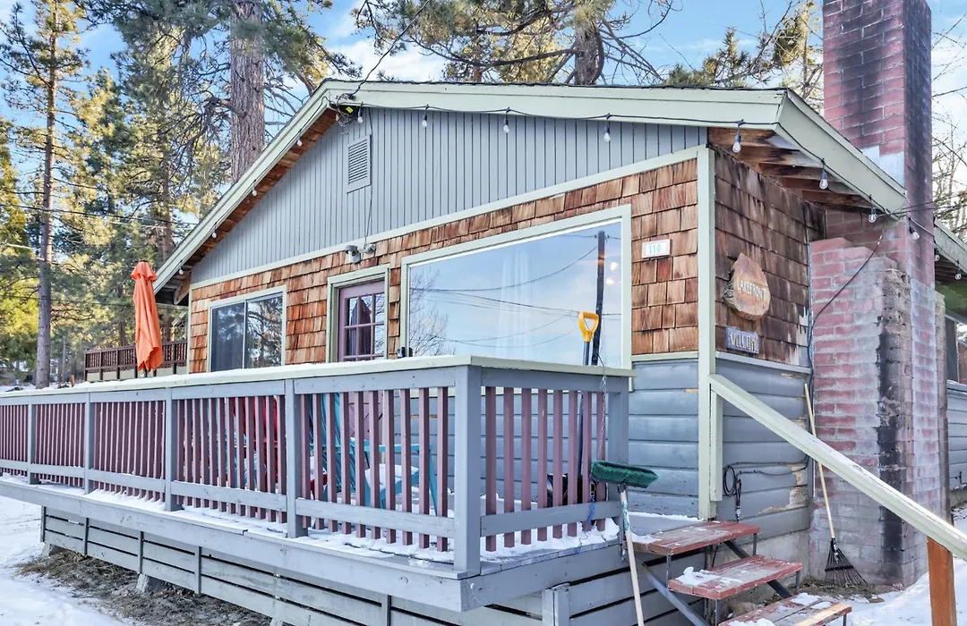 Lakefront Family Cabin By Big Bear Vacations-1