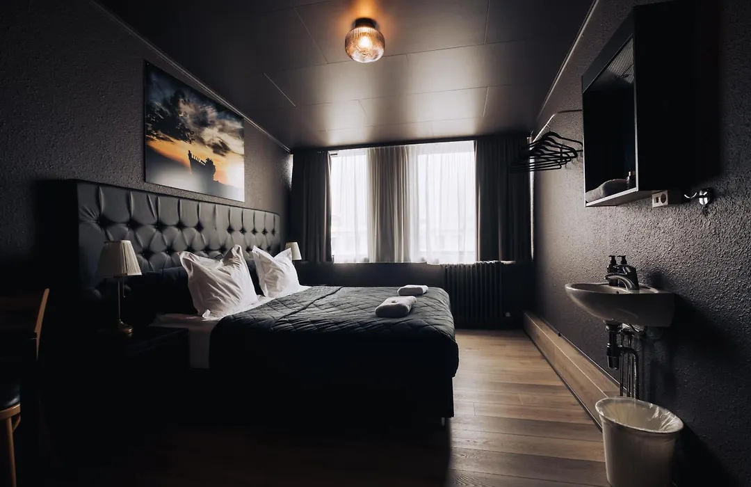 Brim Hotel-1