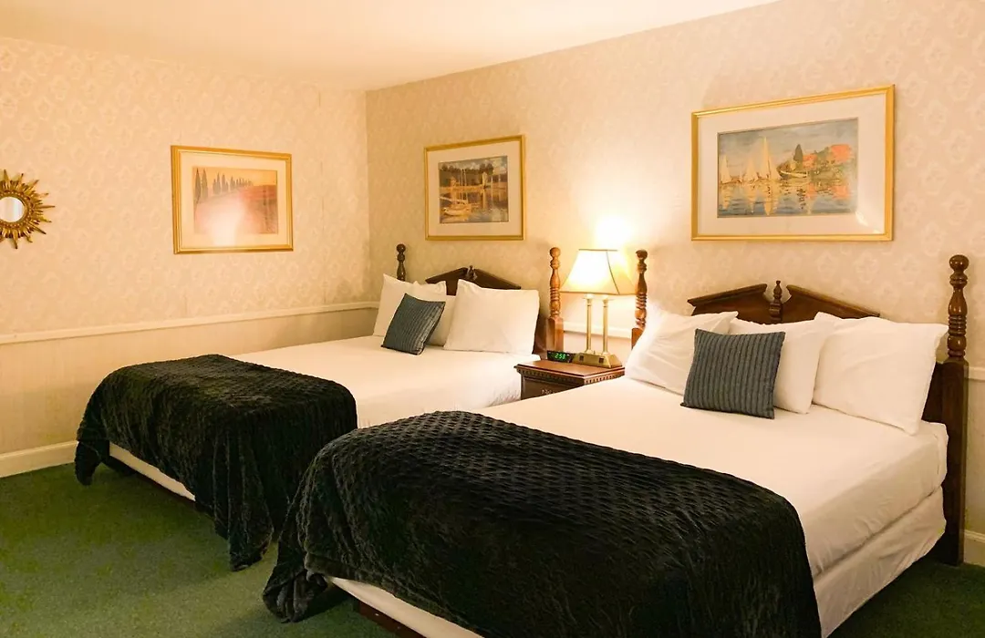 Cedar Crest Inn-1
